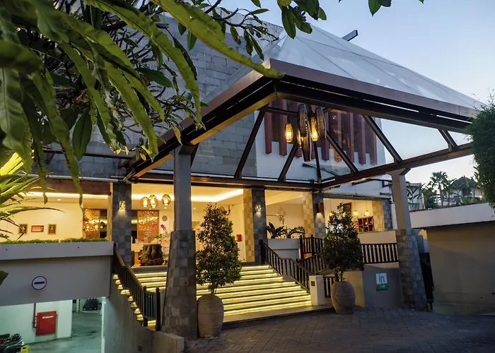 Hotel The Evitel 3*